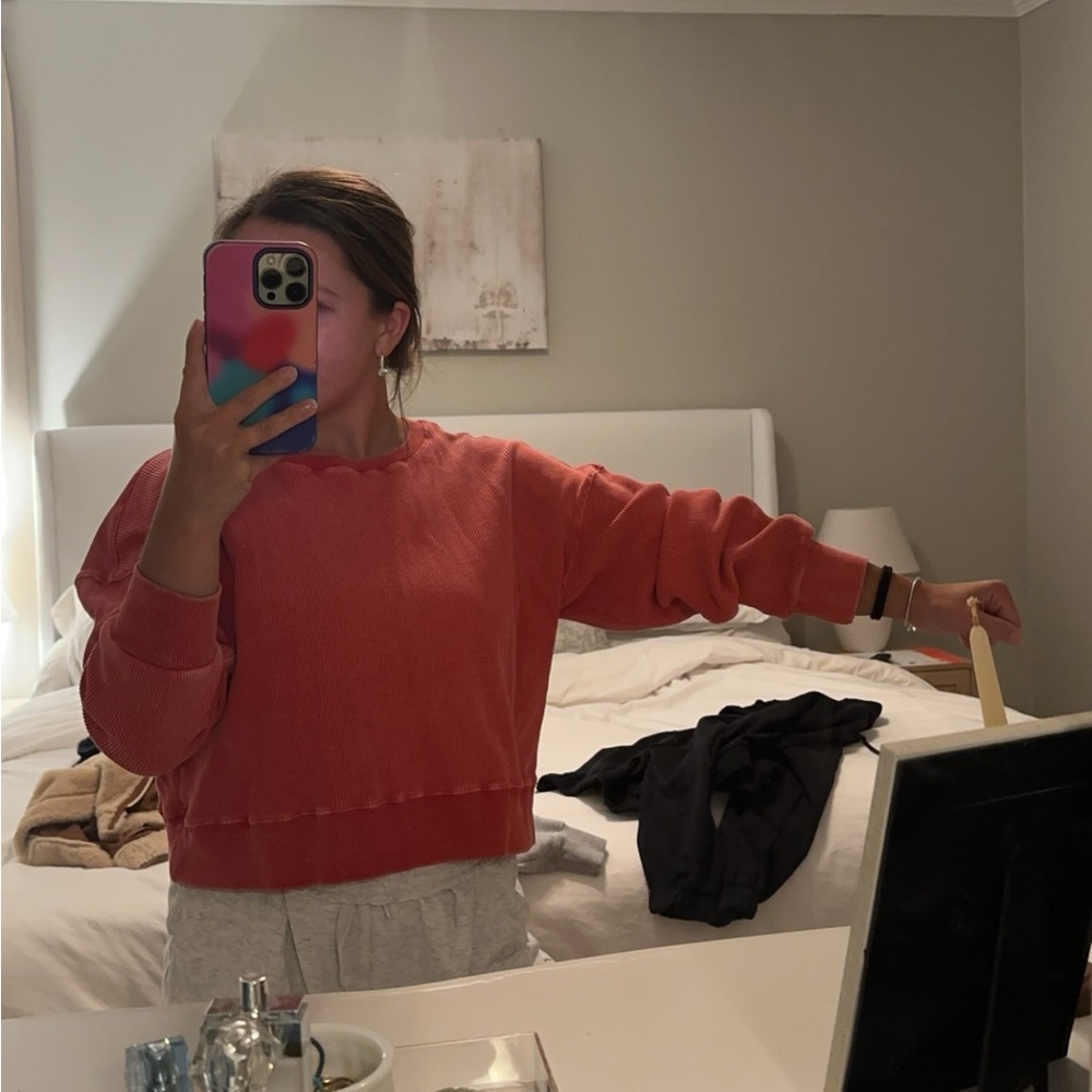 Cropped lightweight pullover - Picture 2 of 3